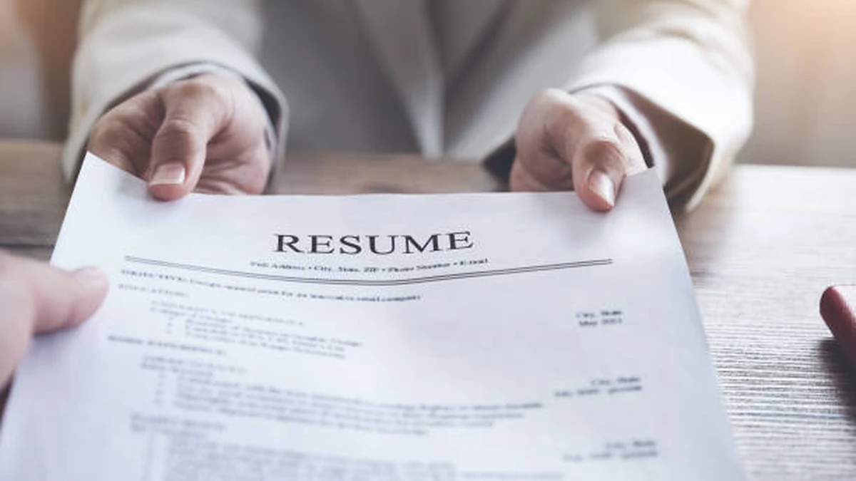 AI Resume Builders: Which Ones Actually Beat the ATS?