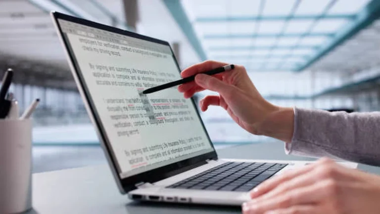 9 Best AI Proofreading Tools, Ranked and Compared